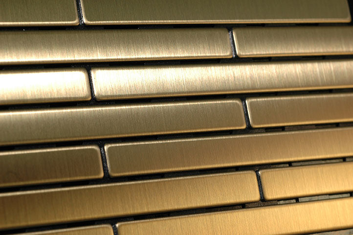 Deedee titanium gold tile